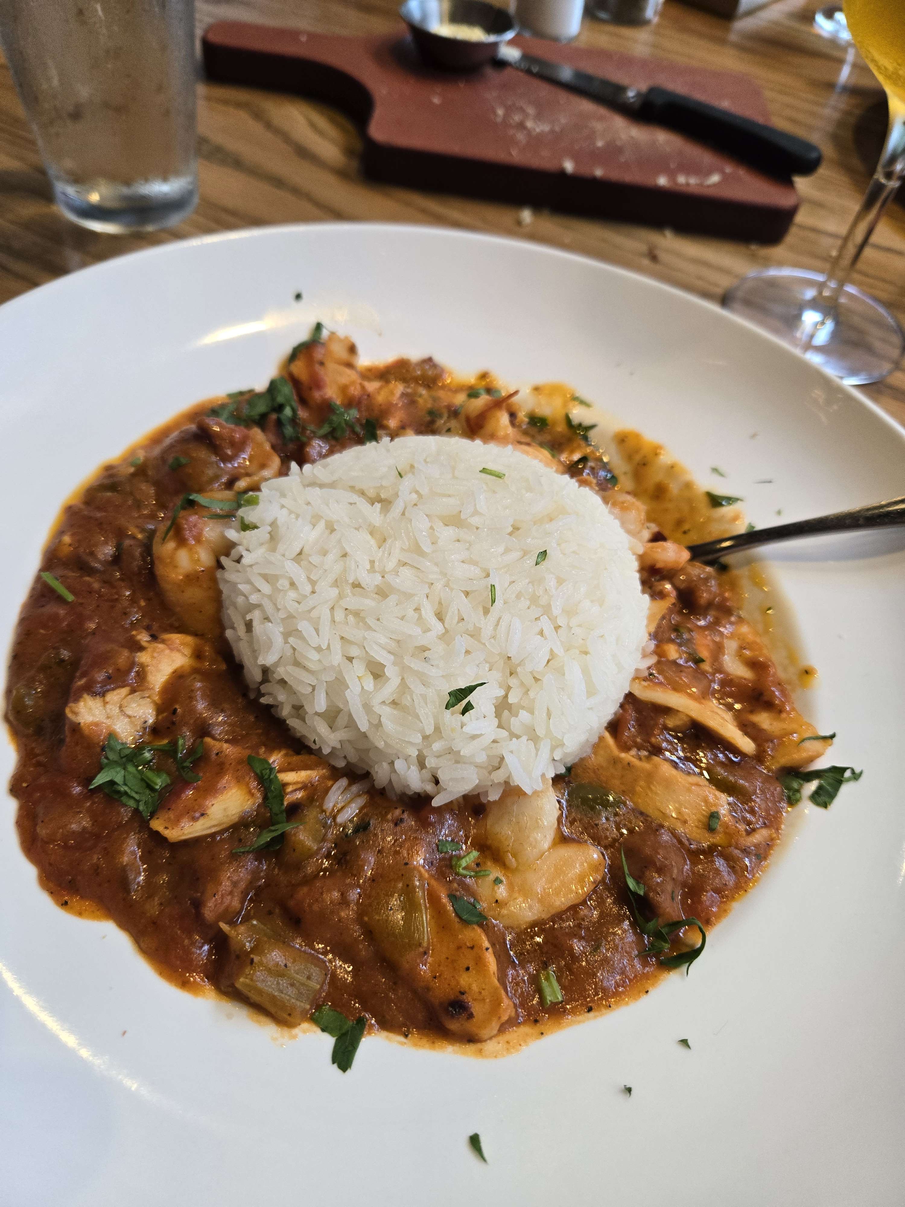 Shrimp gumbo with rice