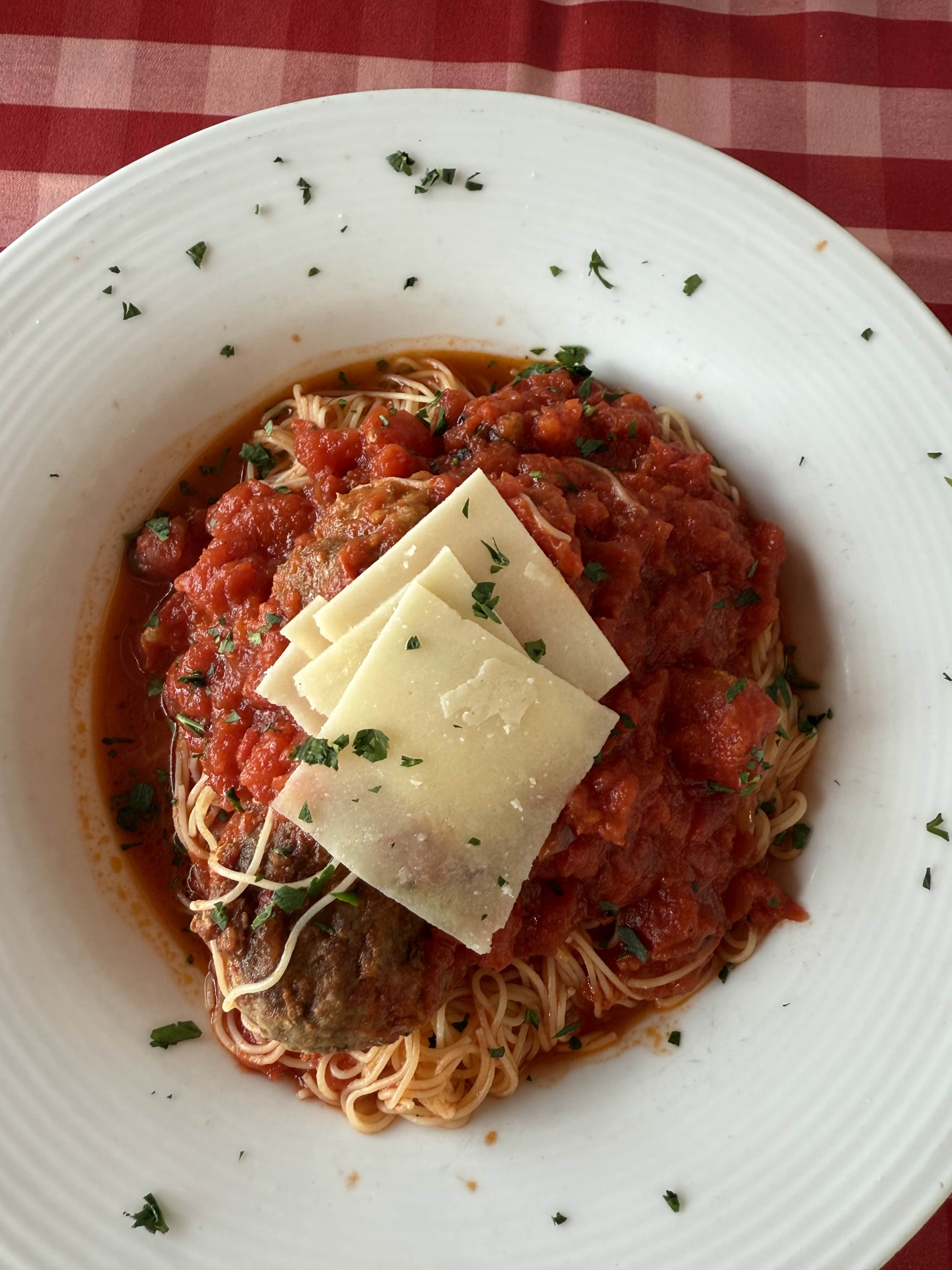 Spaghetti and meatballs