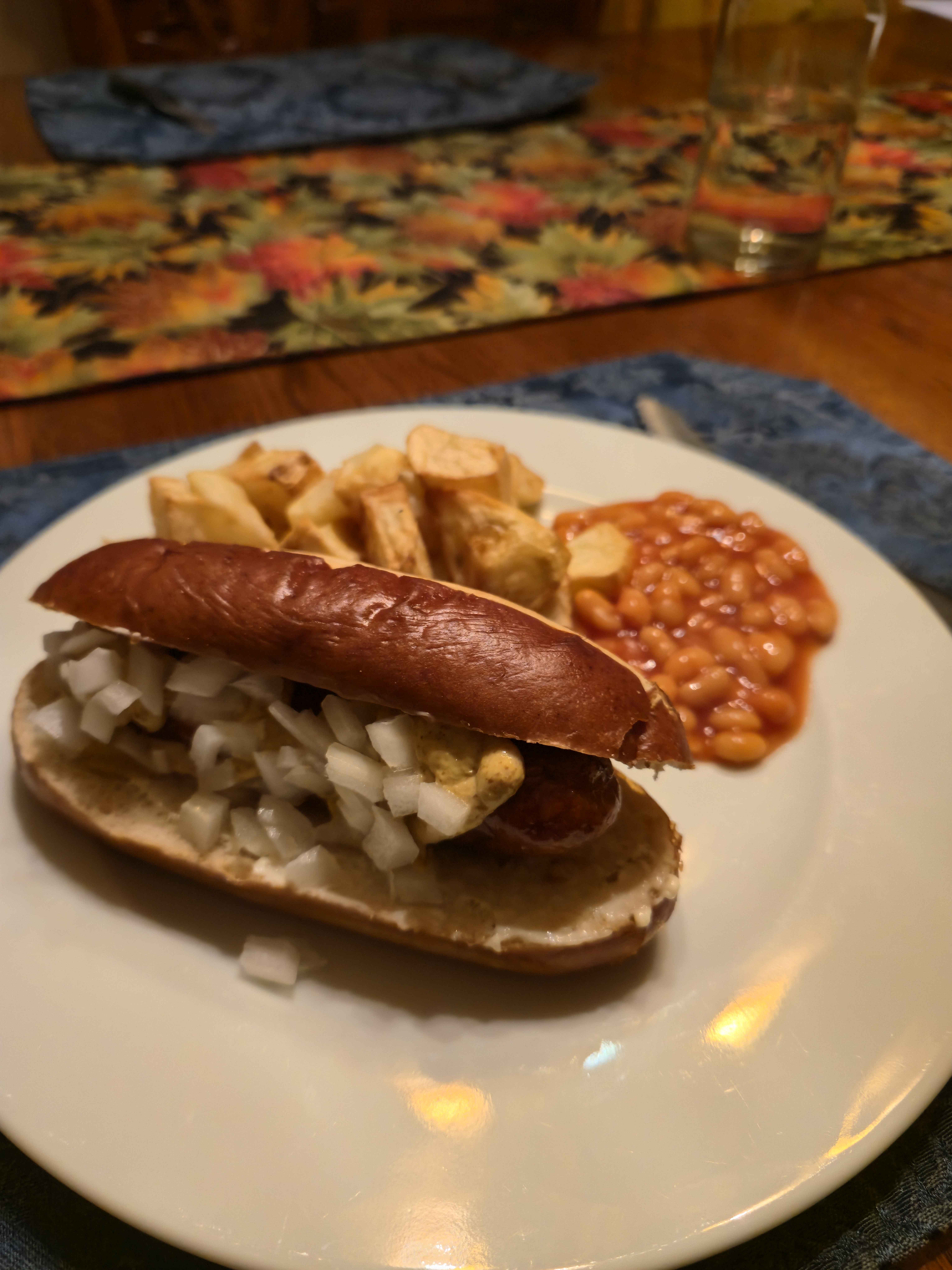 Hot dog with sides