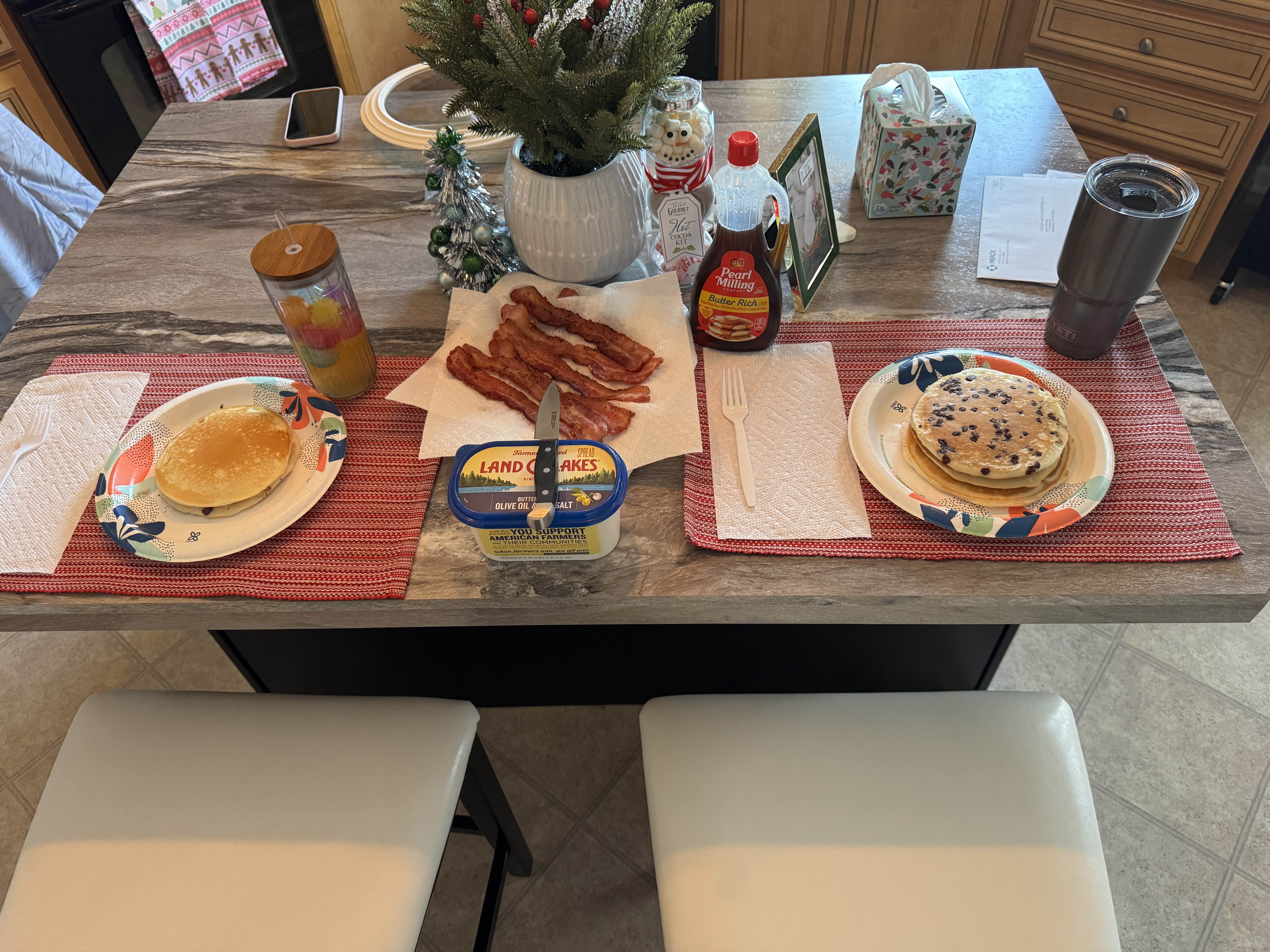 pancakes and bacon