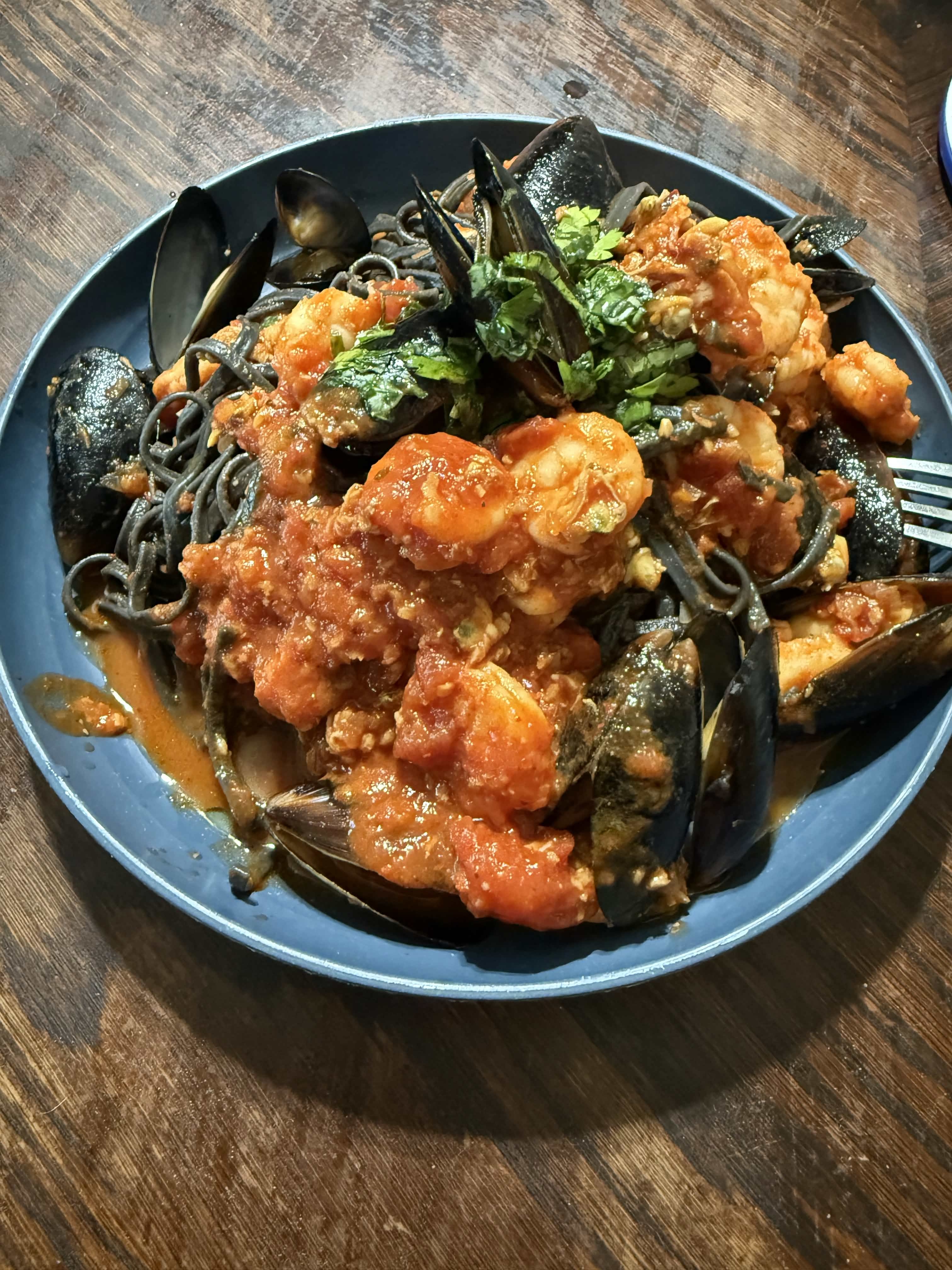 black pasta seafood