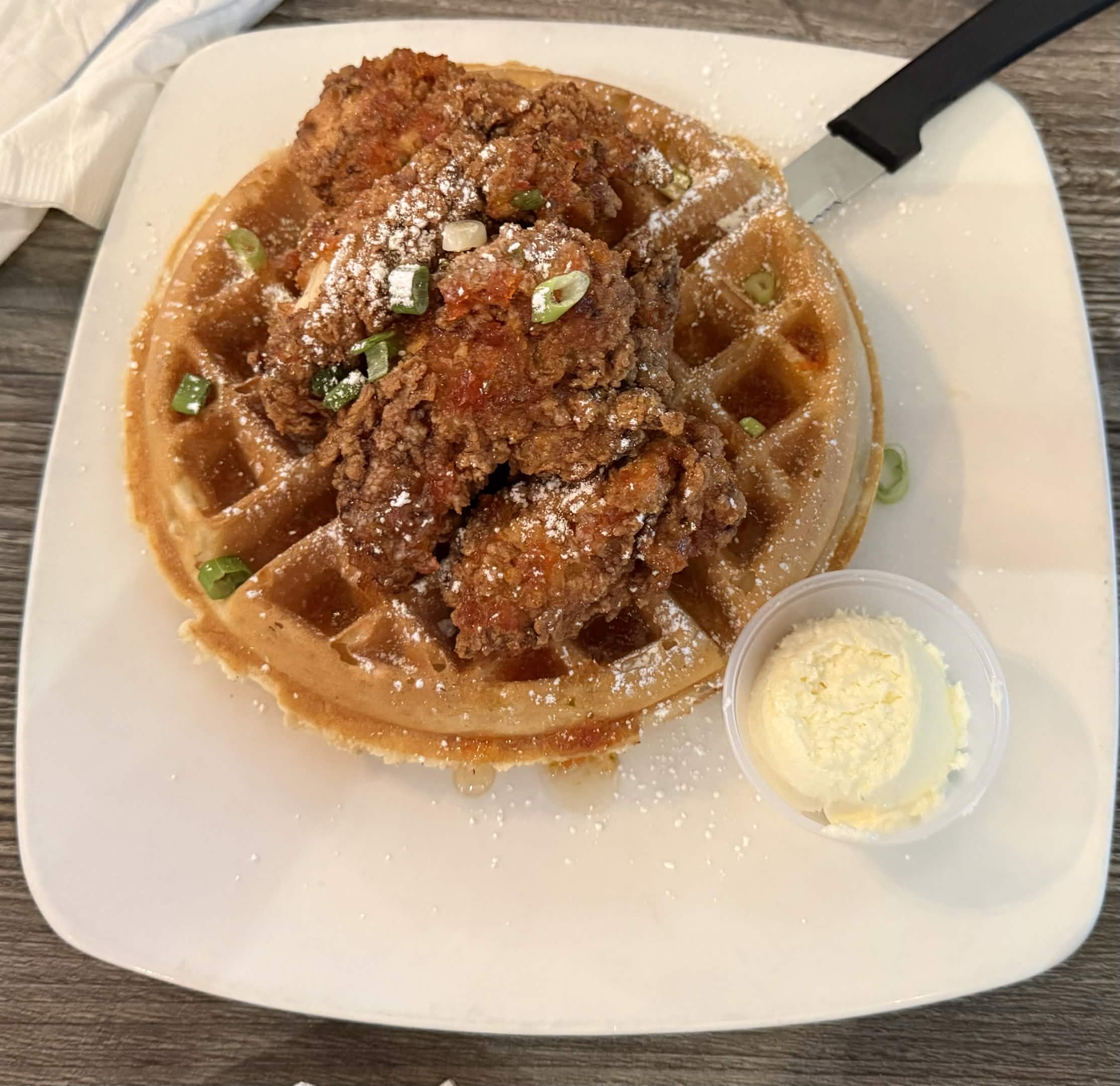 Chicken and waffles (1)