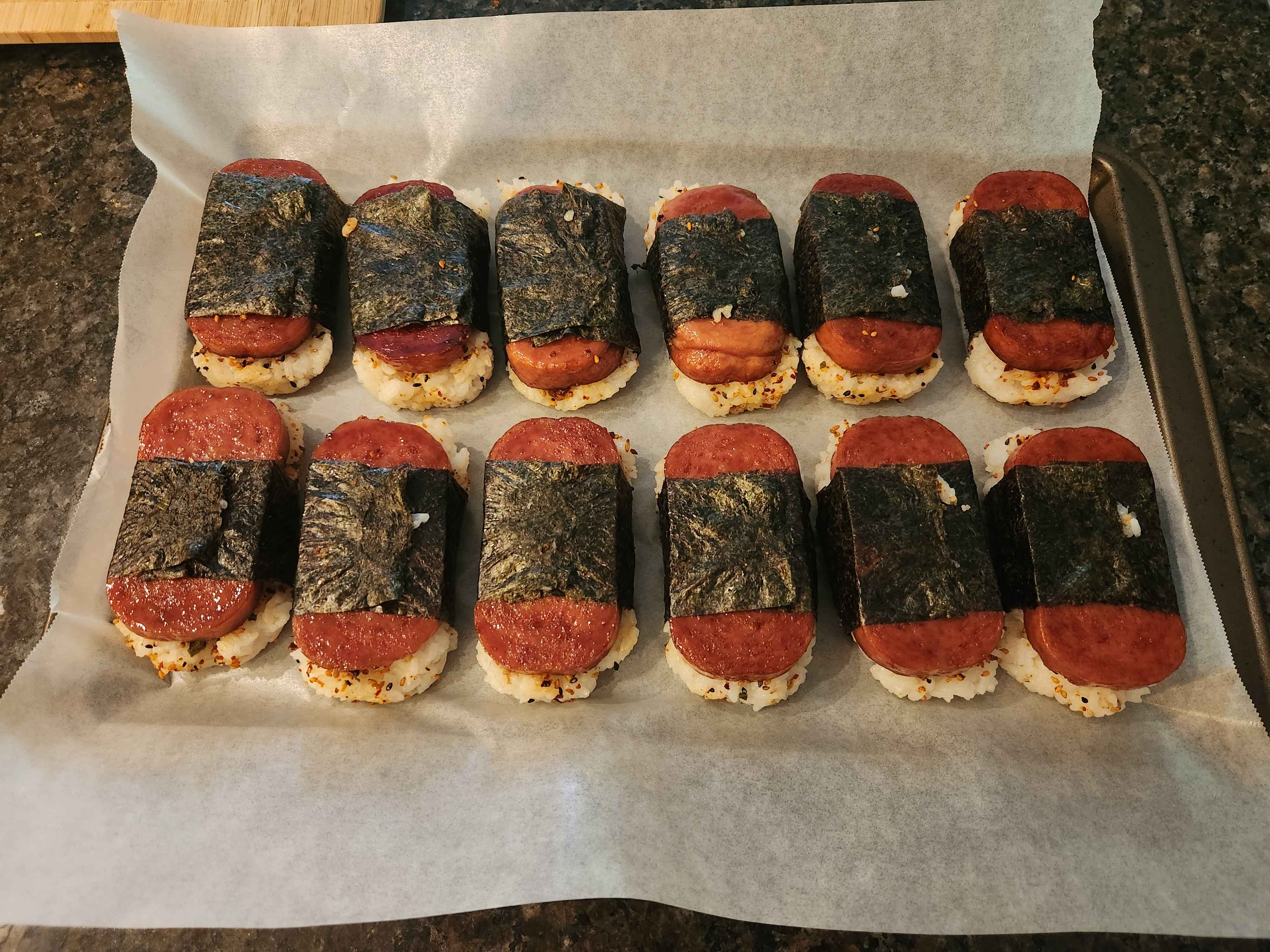 Spam musubi