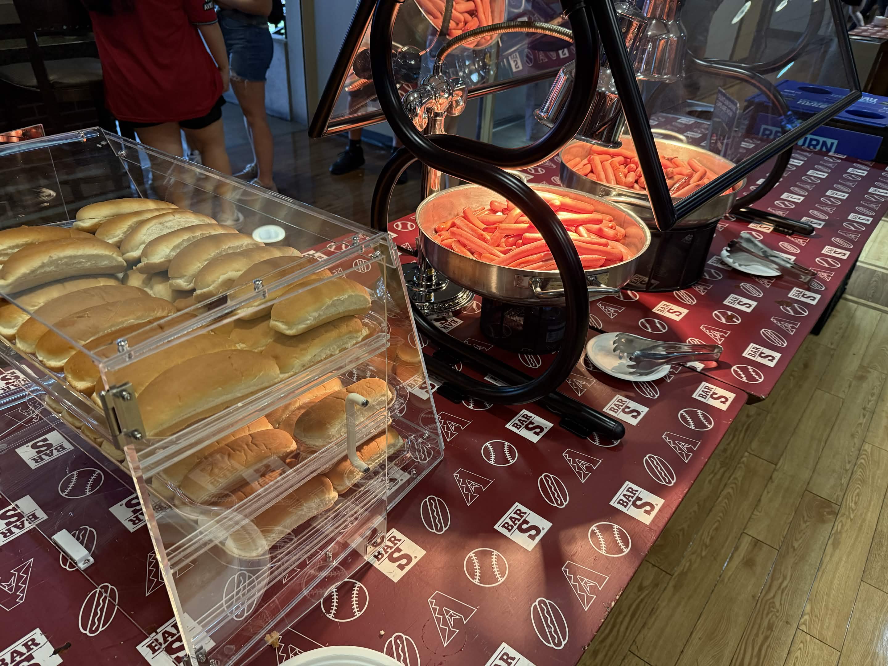 Hot dog bar