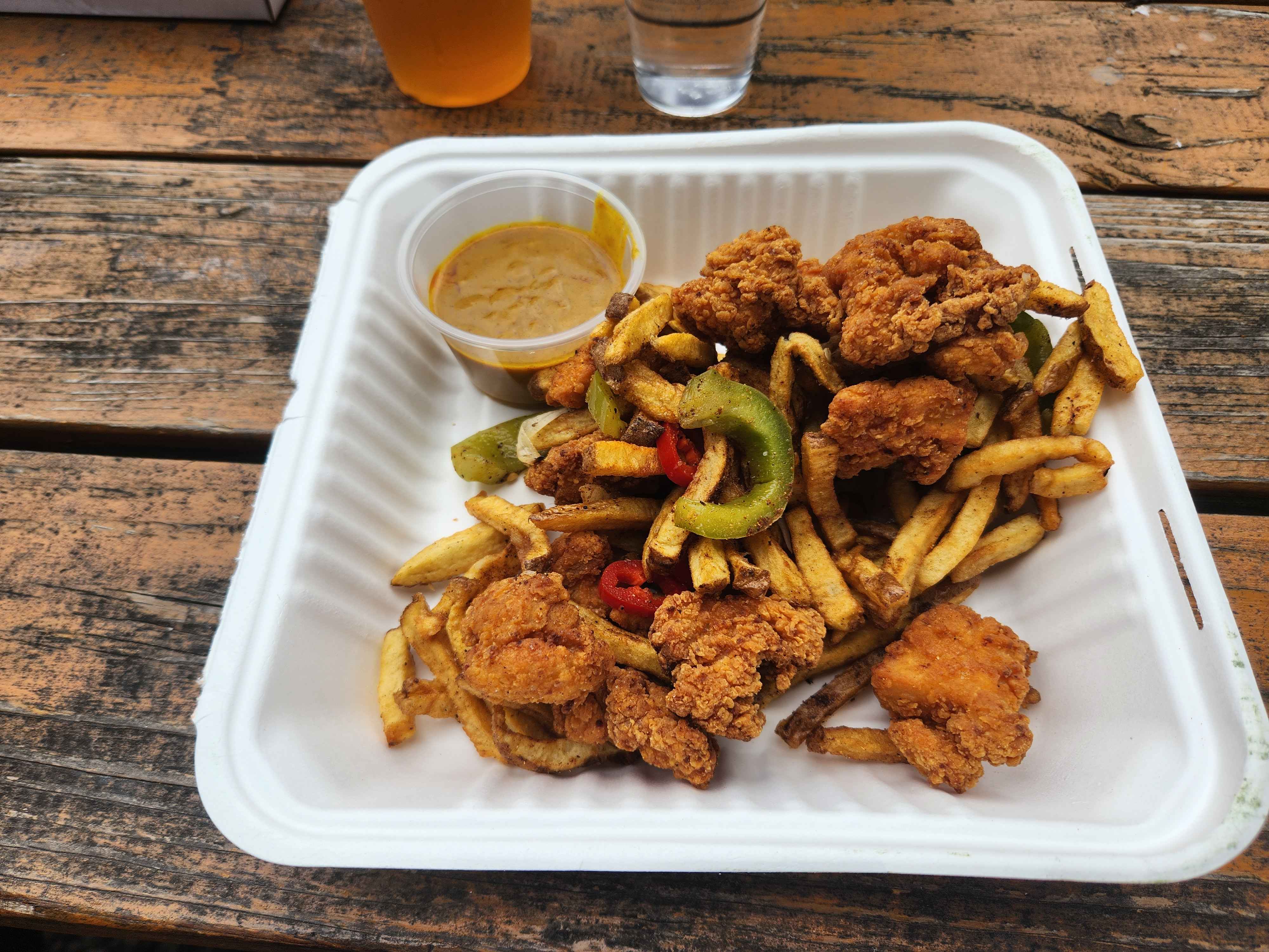 Fried chicken with fries (1)