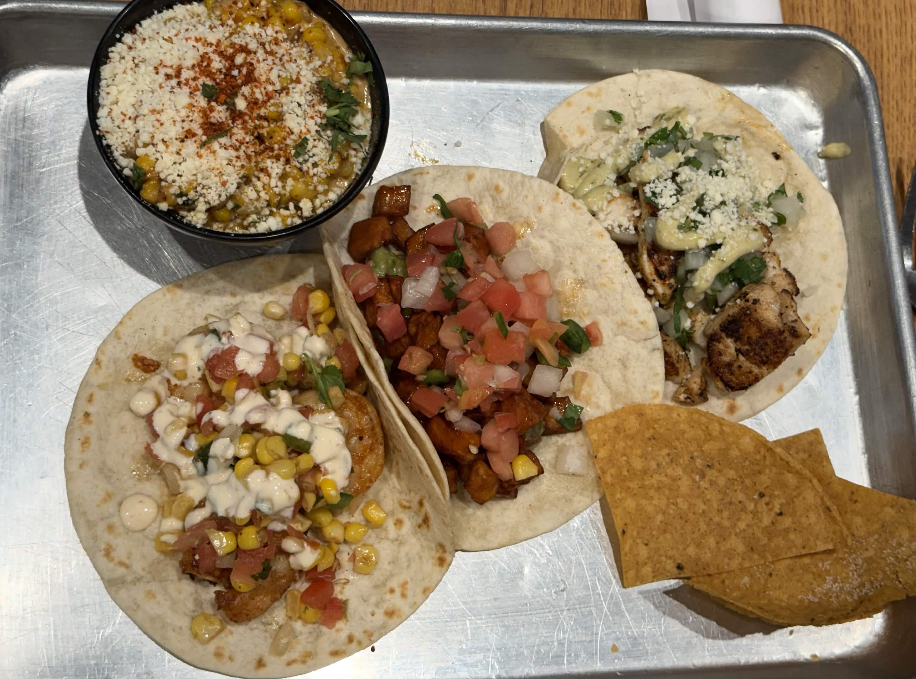 Tacos and elote corn (1)
