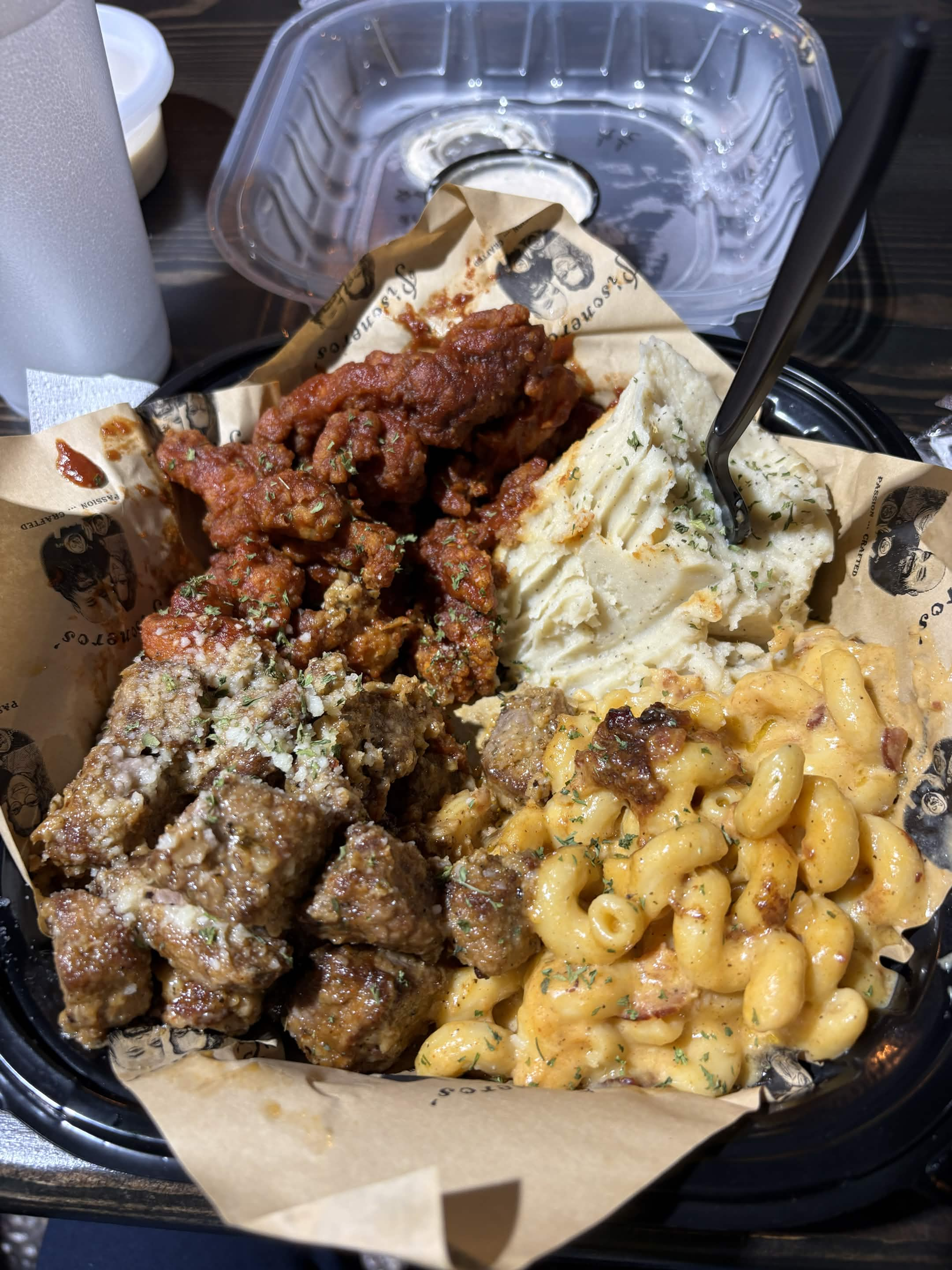 Barbecue chicken mac and cheese platter