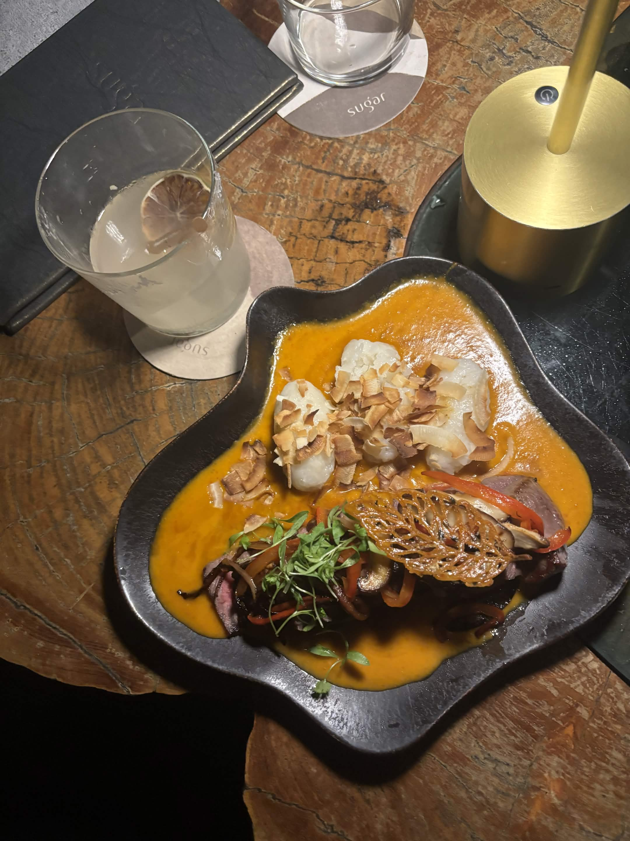 Seared scallops with sauce (2)
